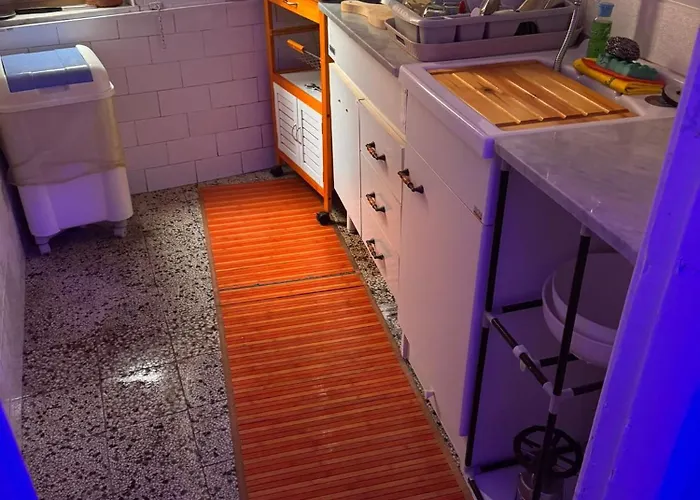 招待所 Singola Old 3*